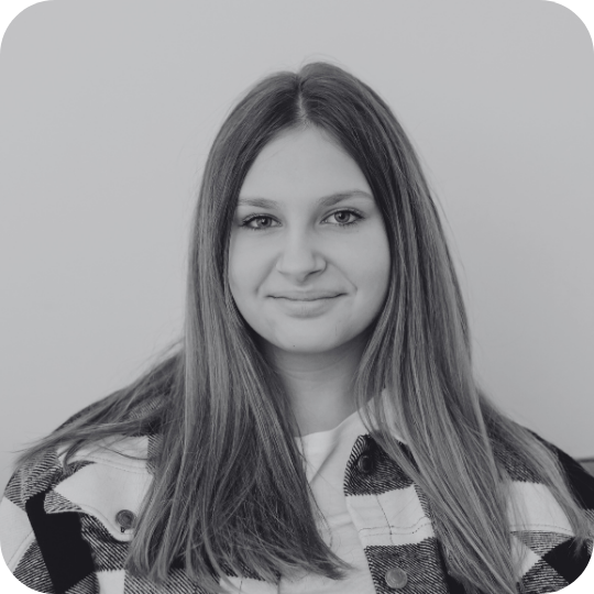 Smiling woman with long hair